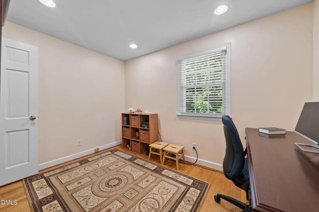 Photo of 721 Tinkerbell Road