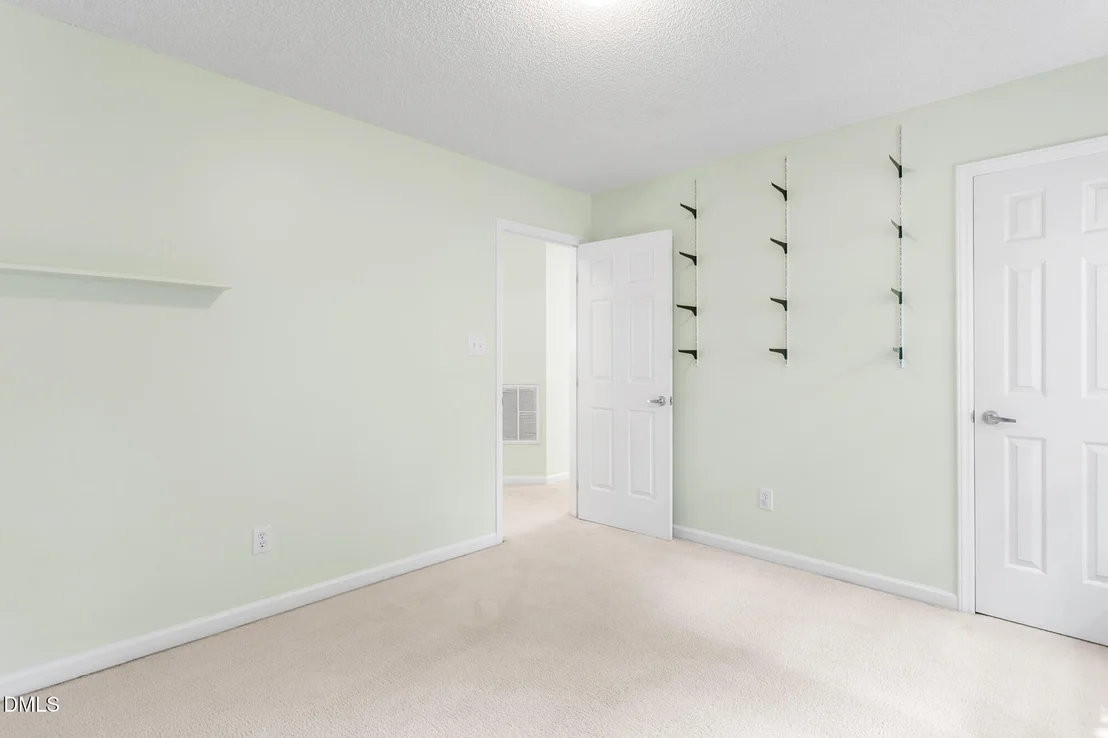 Photo of 207 Windhover Drive