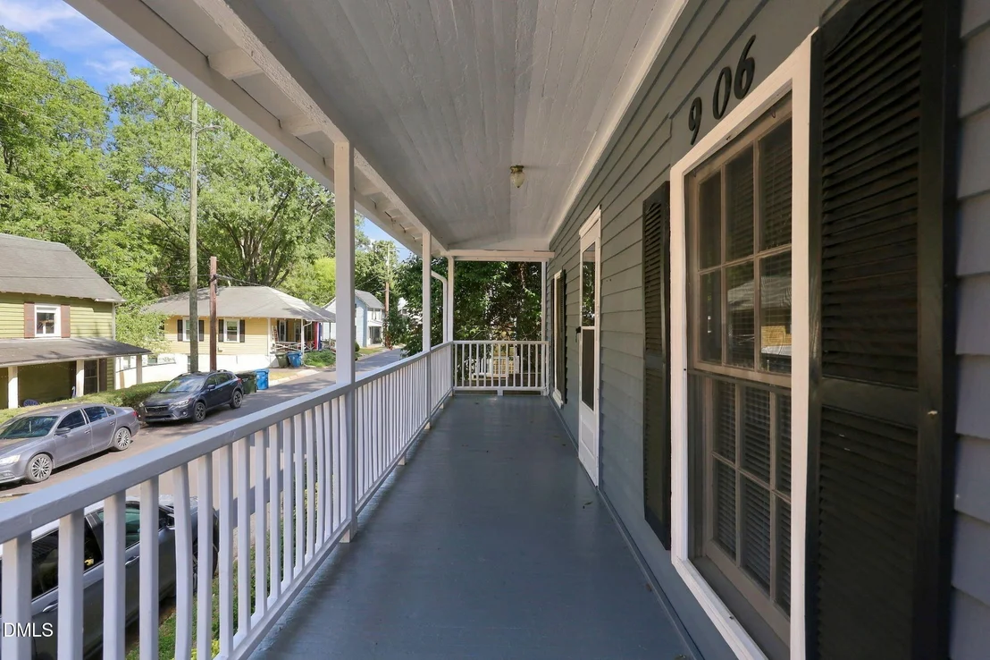 Photo of 906 Orient Street