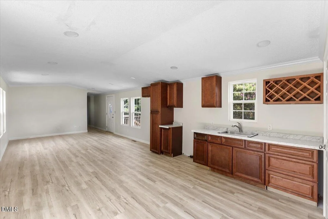 Photo of 485 Lemay Lane