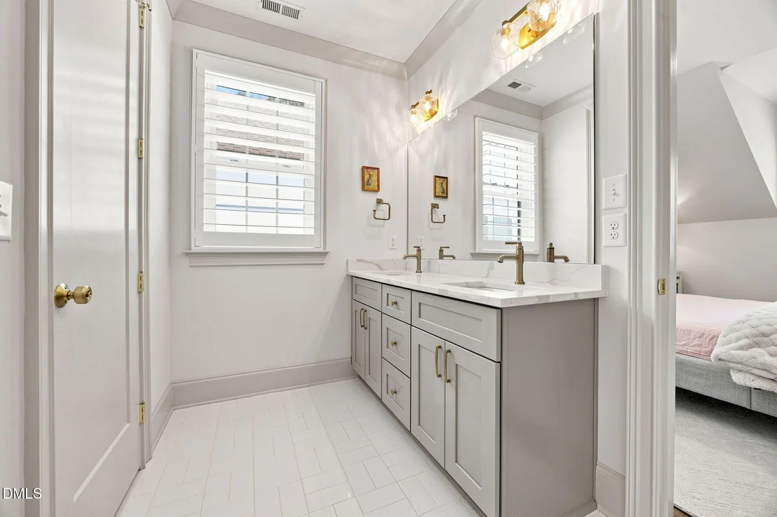 Photo of 1402 Mordecai Drive