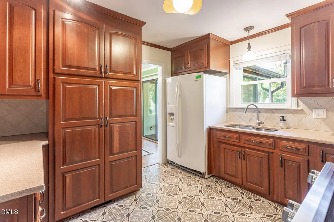 Photo of 4405 David Street