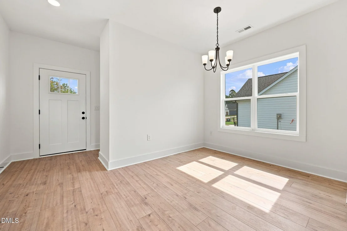 Photo of 155 Grinnell Loop