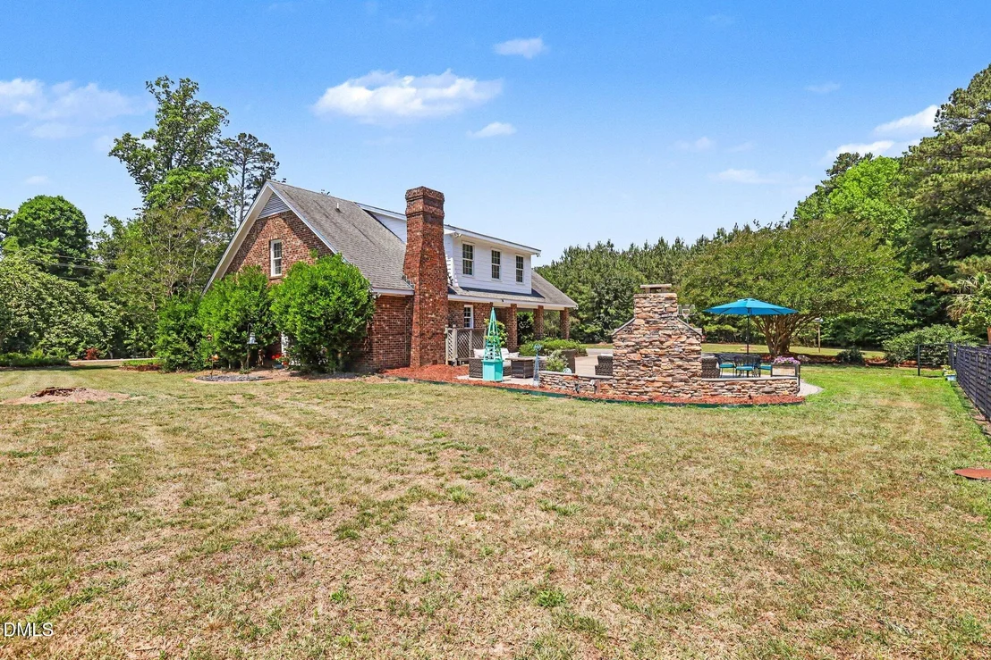 Photo of 2256 Shotwell Road