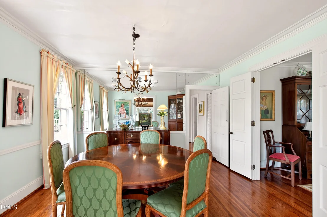 Photo of 223 Hillcrest Circle