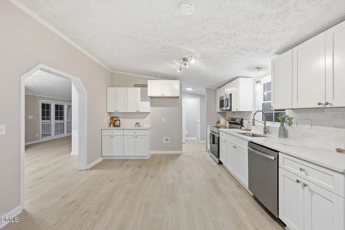 Photo of 10100 Green Path Road