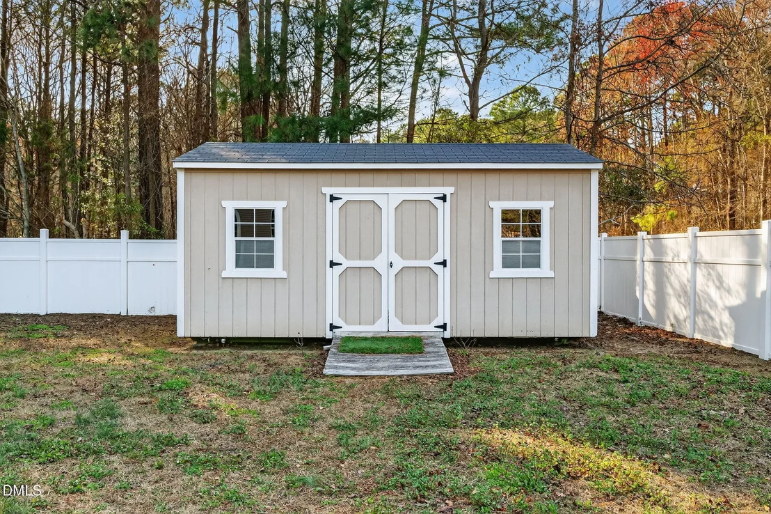 Photo of 201 Eagle Crest Lane