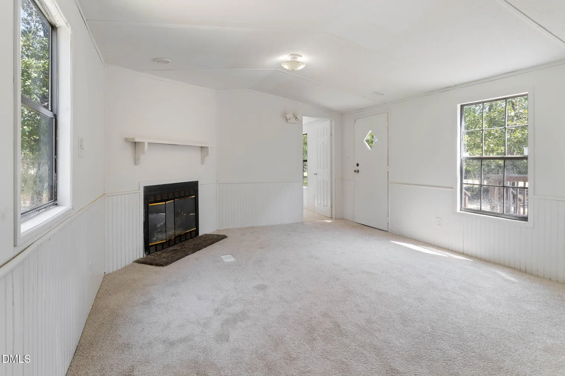 Photo of 148 Autumn Drive