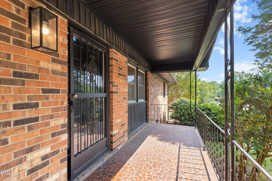Photo of 1012 Benning Street