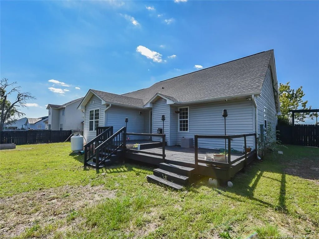 Photo of 1070 Northview Drive
