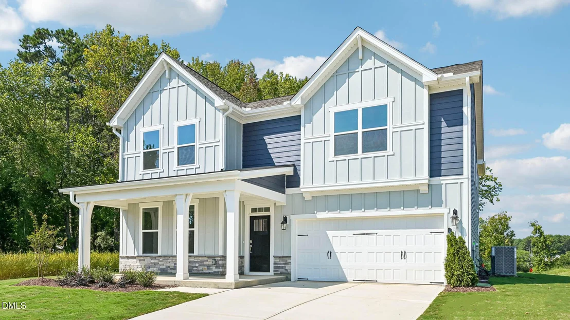 Photo of 115 Oak Bluff Court