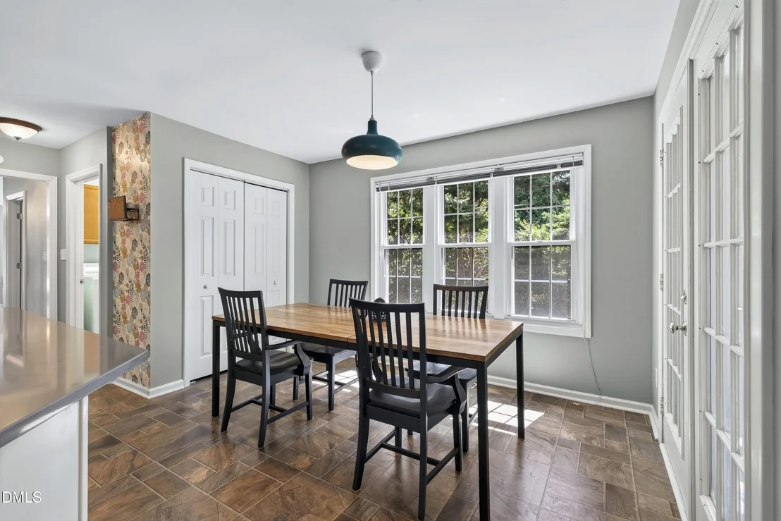 Photo of 2312 Maplegreen Lane