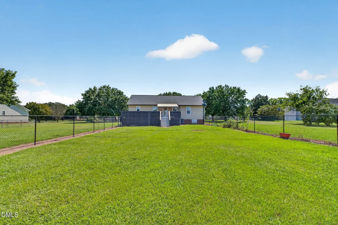 Photo of 113 Crosswinds Drive