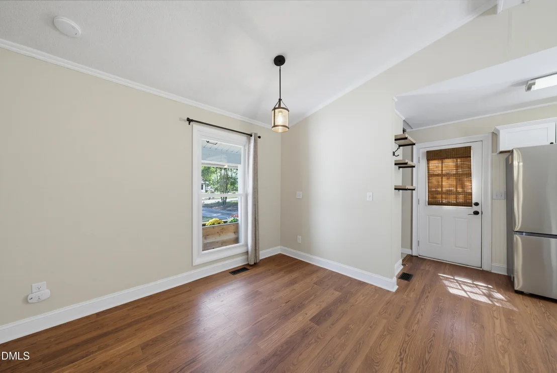 Photo of 1106 Broadford Drive
