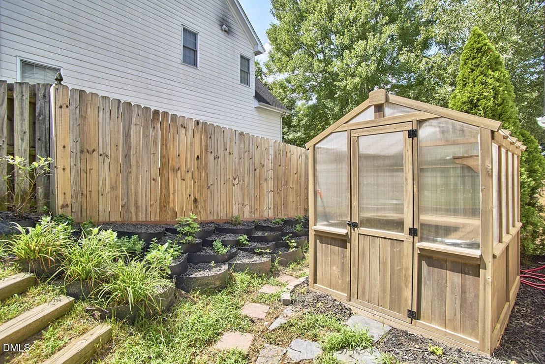 Photo of 2909 Ashland Drive
