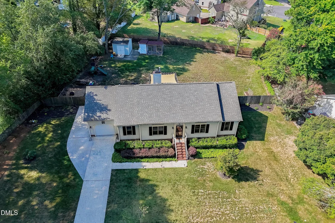 Photo of 103 Pinewood Drive