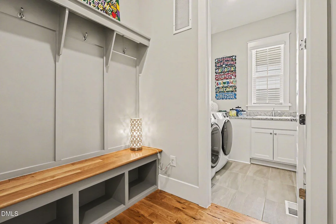 Photo of 501 Whitehall Circle