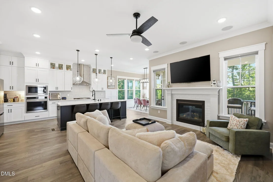 Photo of 7524 Pinecrest Road