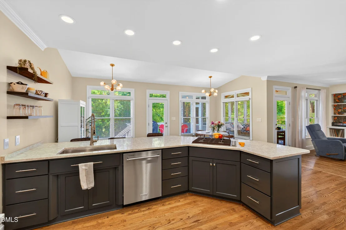 Photo of 113 Stoneleigh Drive