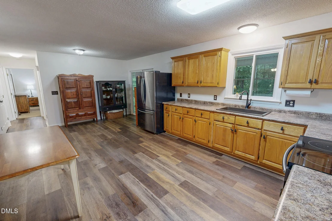 Photo of 5923 Rivers Bend Drive