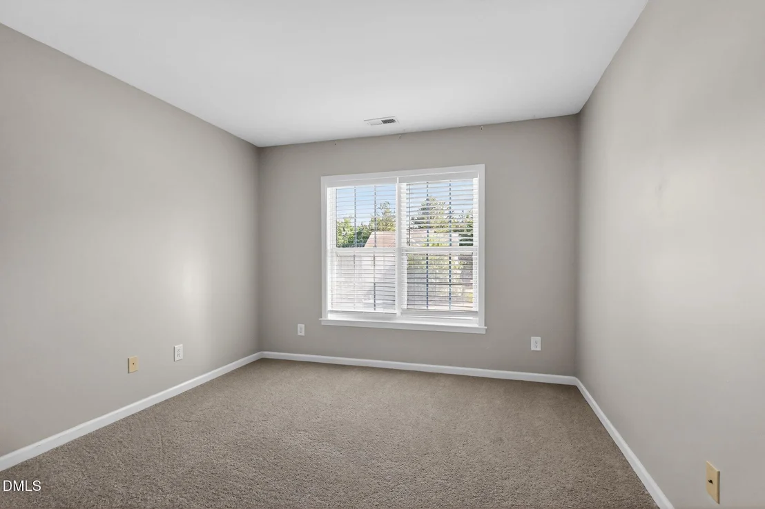 Photo of 370 Long View Drive
