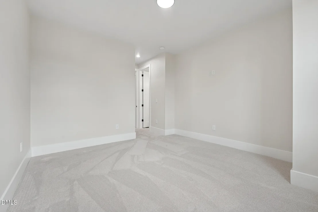 Photo of 633 Conover Road