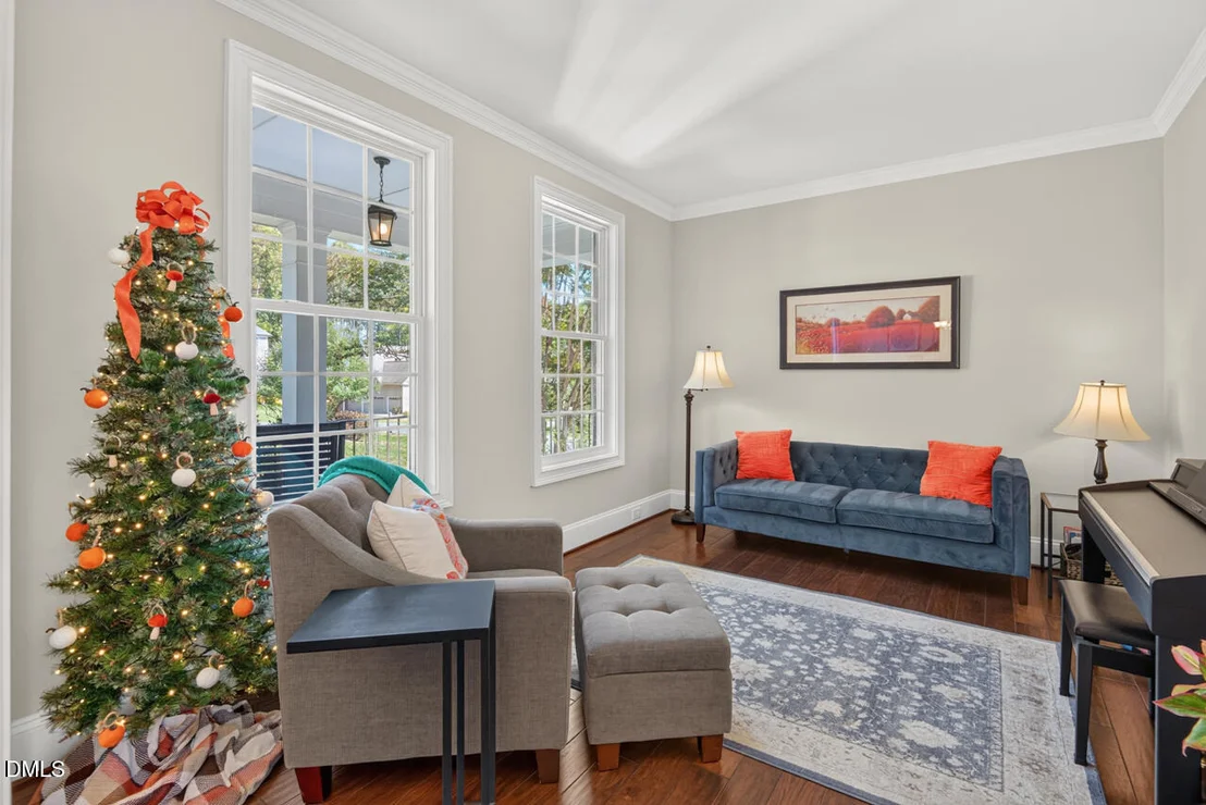 Photo of 722 Clausun Drive