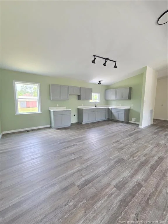Photo of 190 Deaton Road