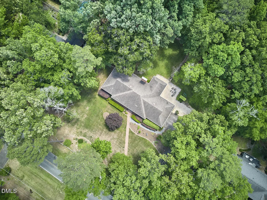 Photo of 3815 Swarthmore Road