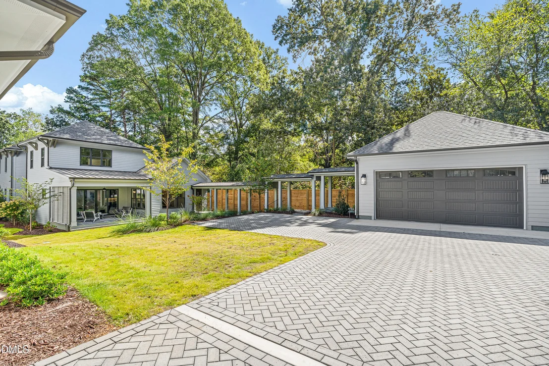 Photo of 1221 Dixie Trail