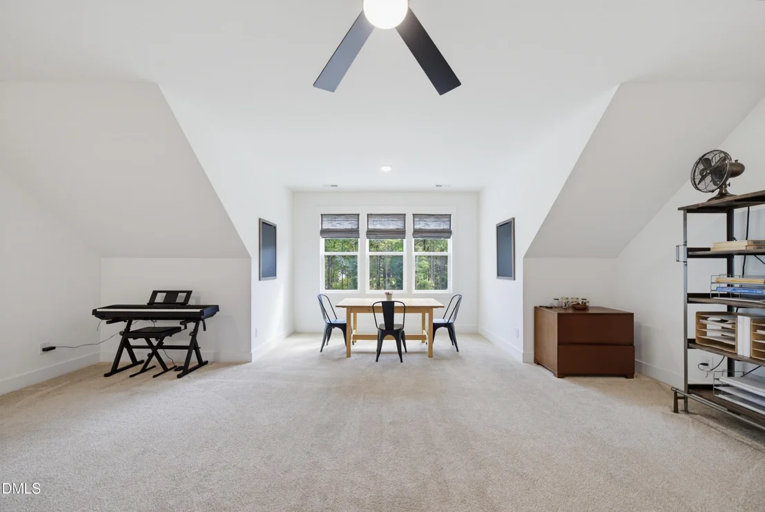 Photo of 40 Spanish Oak Drive