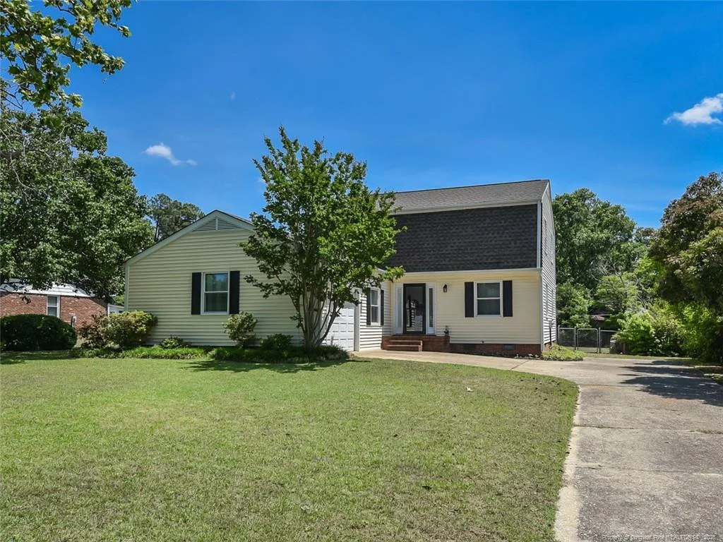 Photo of 3551 Sturbridge Drive