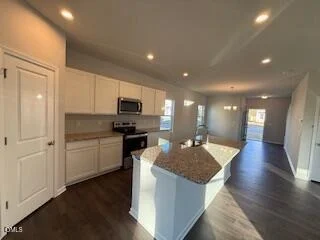 Photo of 95 Stout Landing