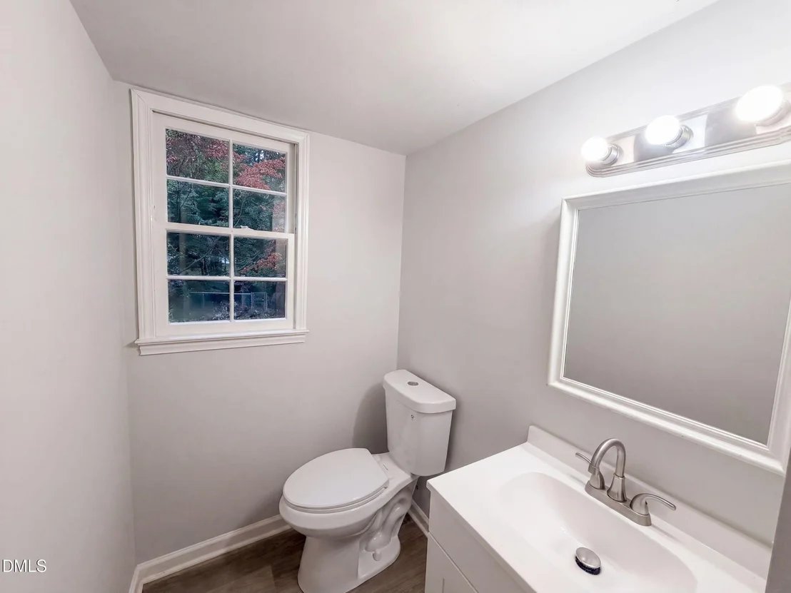 Photo of 1304 Wicklow Drive