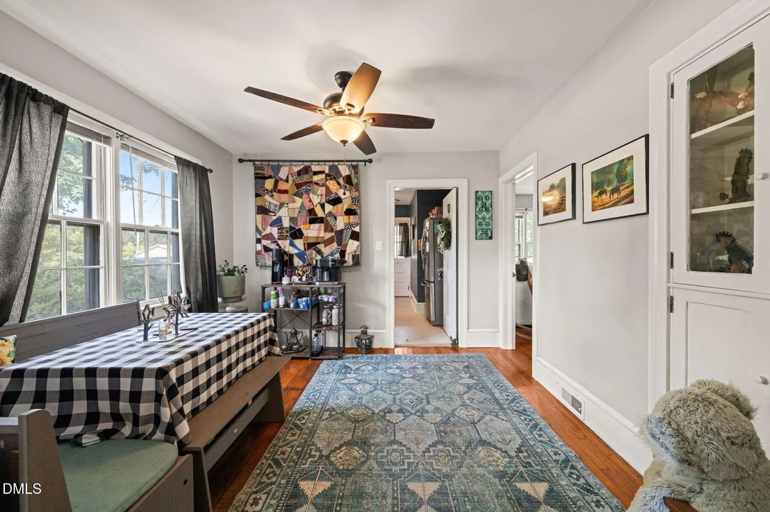 Photo of 5225 Satterwhite Point Road