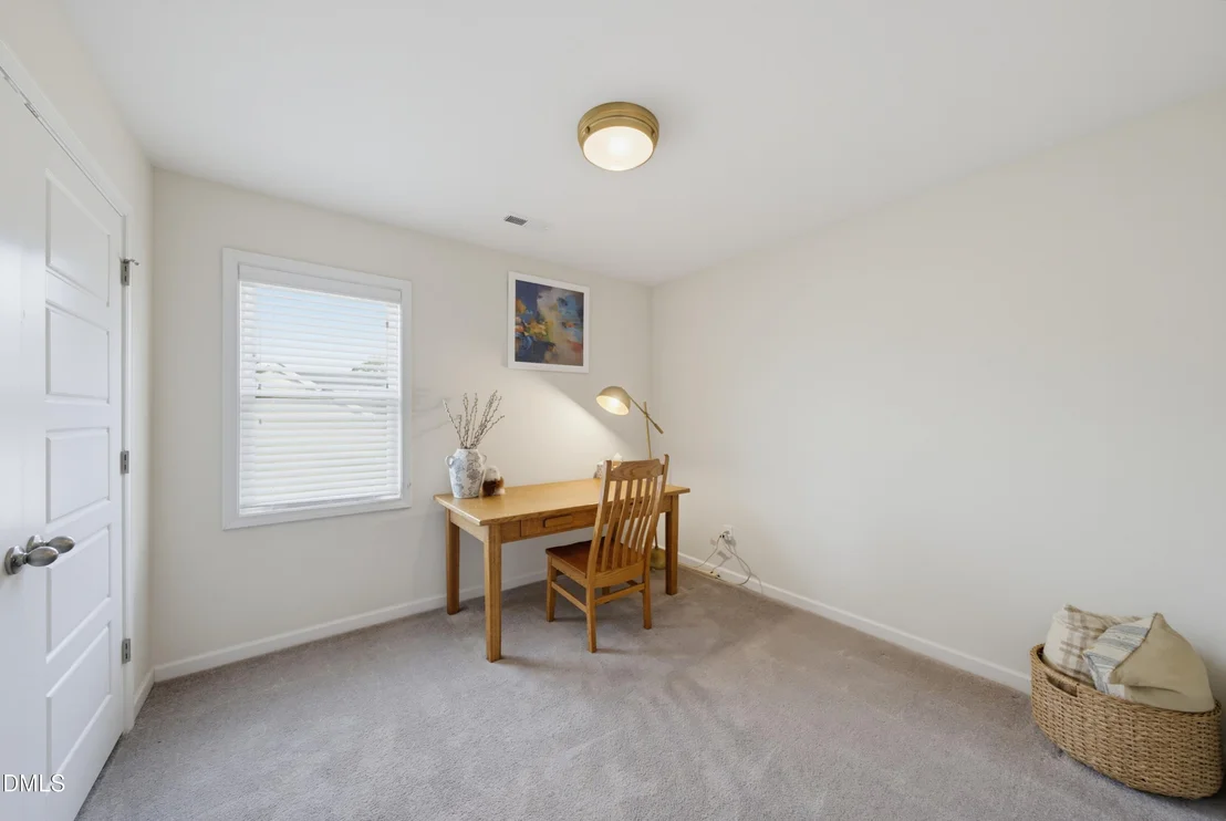 Photo of 196 Silverleaf Drive Drive