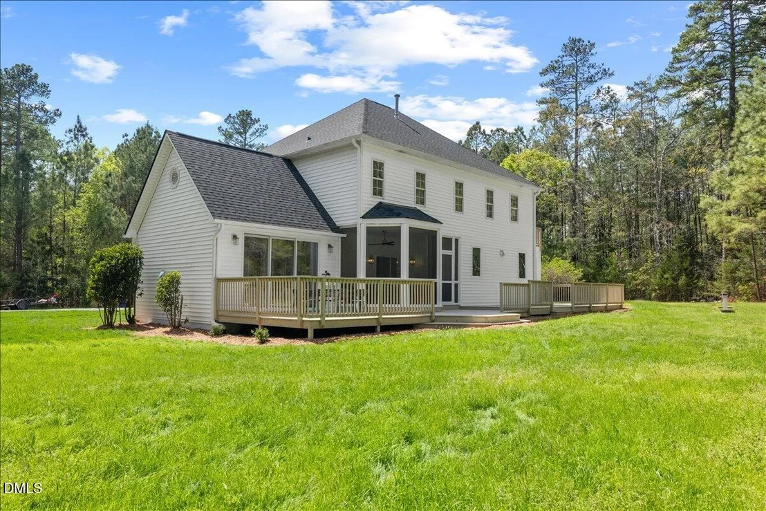 Photo of 419 Eagle Point Road