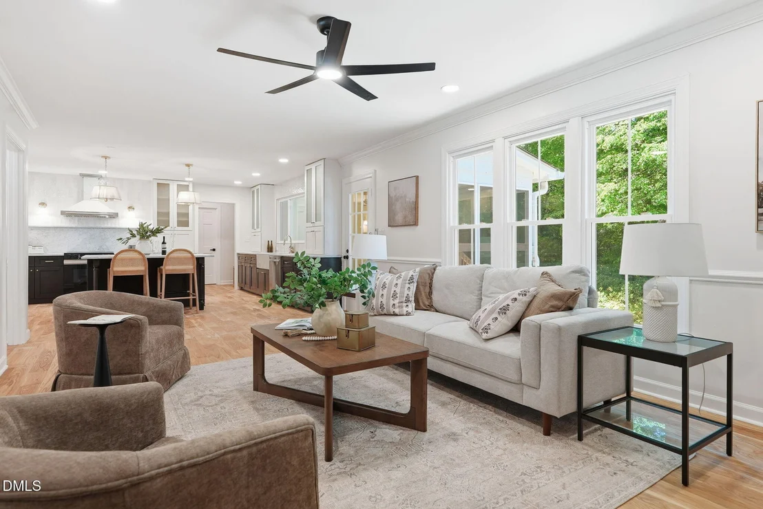 Photo of 815 Northwoods Drive