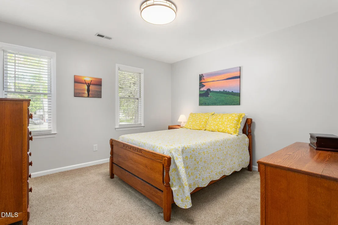 Photo of 207 Windrift Drive