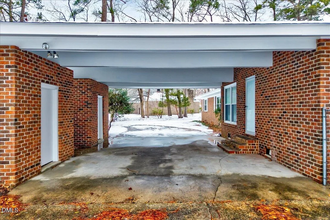 Photo of 2585 Cabin Branch Road
