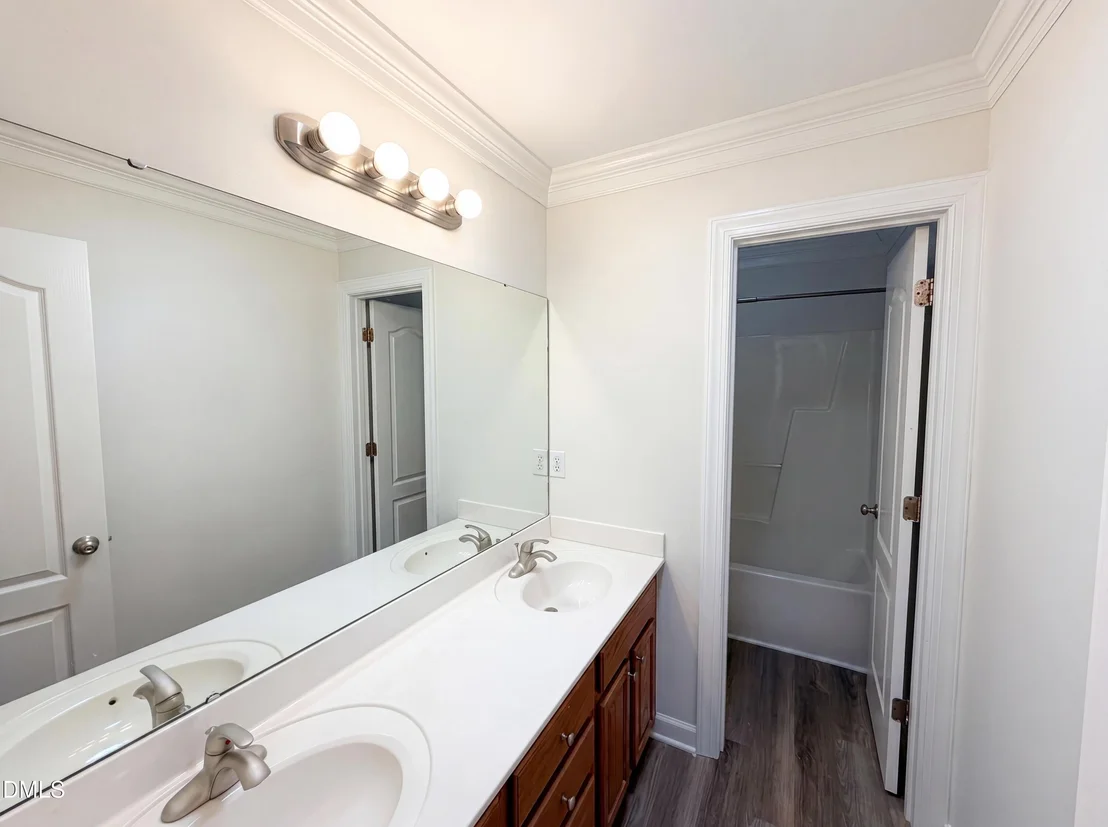 Photo of 1355 Catrush Way