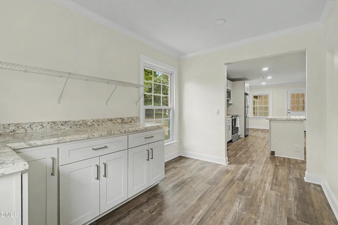 Photo of 2900 Carey Road