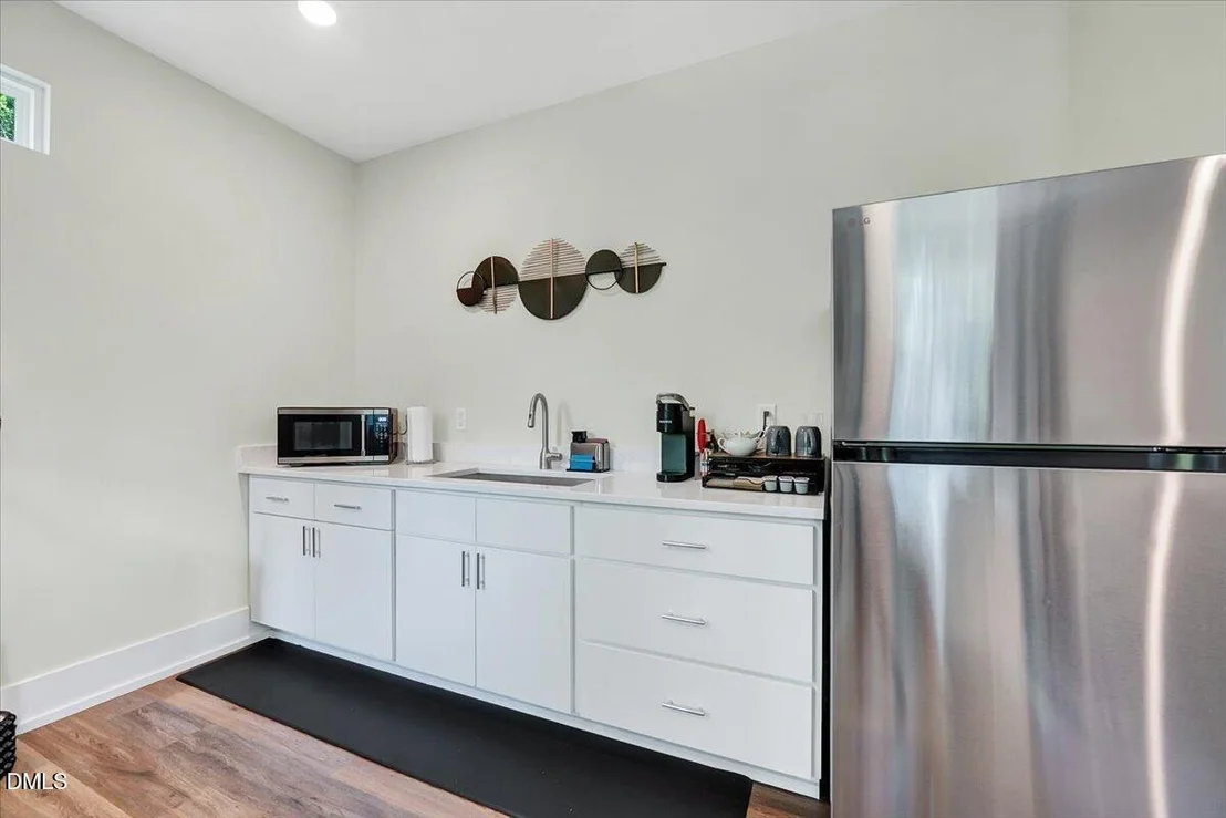 Photo of 2982 Carolyn Drive