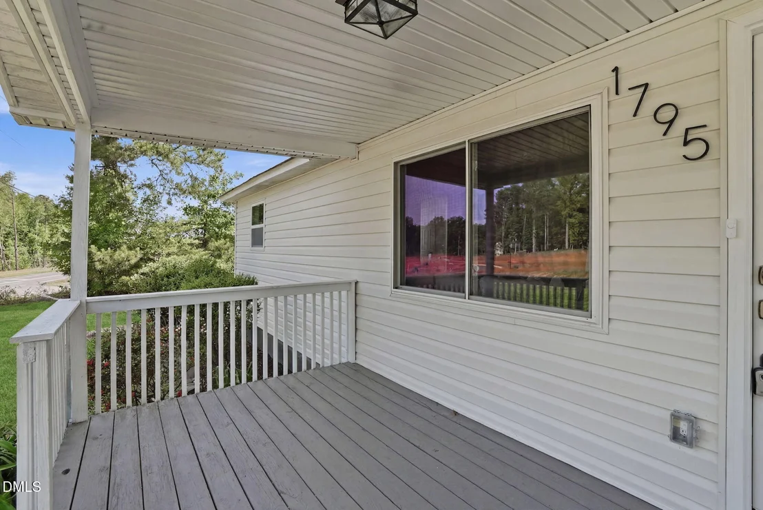 Photo of 1795 Hicks Road
