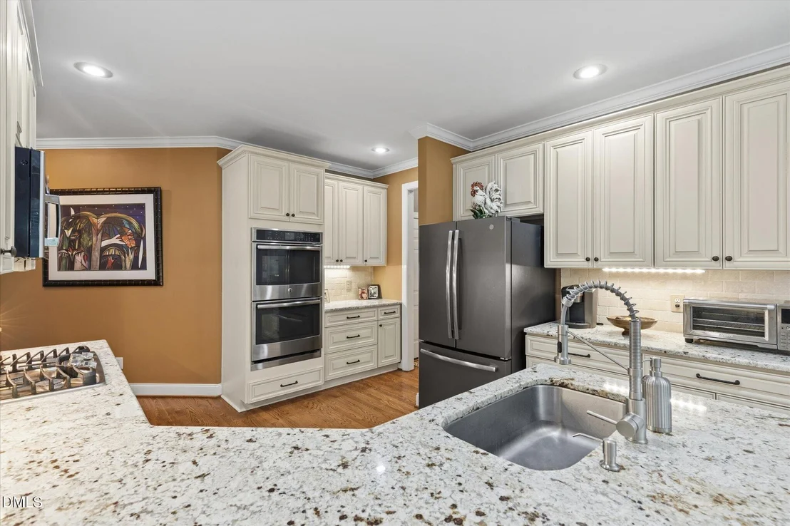 Photo of 2921 Oak Bridge Drive