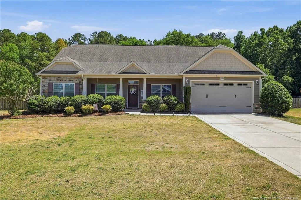 Photo of 207 Brightleaf Drive