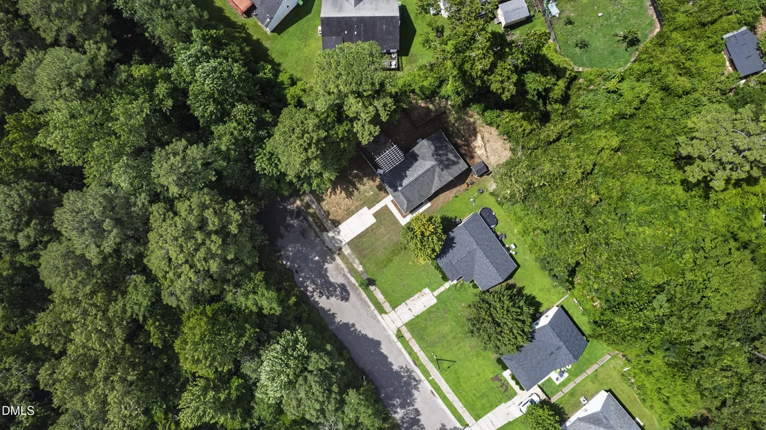 Photo of 1341 Crabtree Boulevard