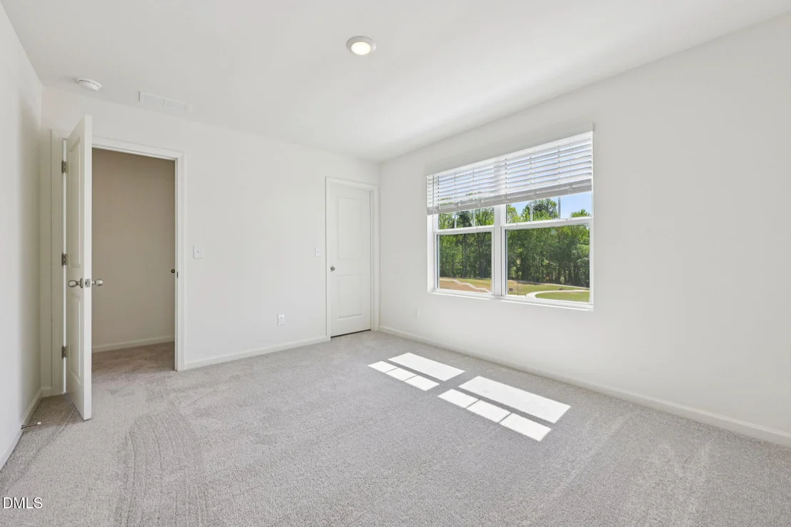 Photo of 2537 Quarry Road