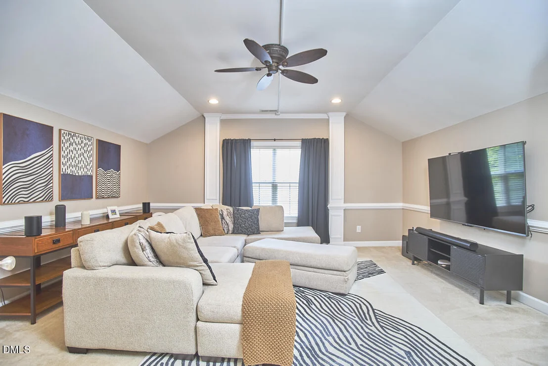 Photo of 2106 Hemlock Hill Drive