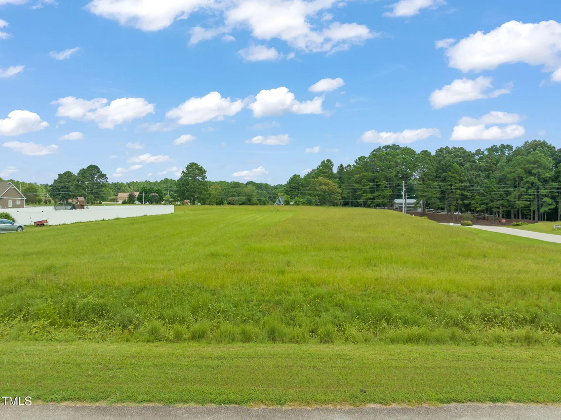 Photo of 8404 Thomas Court
